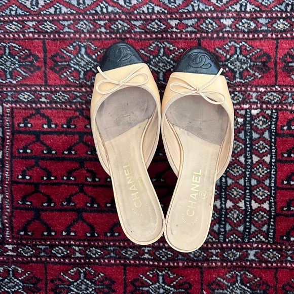 Chanel kitten heel - Picture 3 of 7